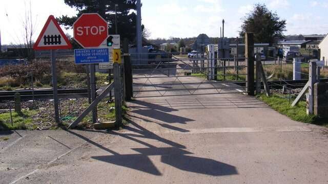 Level Crossing off Felixstowe Road